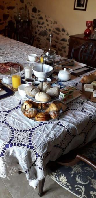 Le Magnoux Peaceful Retreat Bed & Breakfast Amailloux Eksteriør bilde